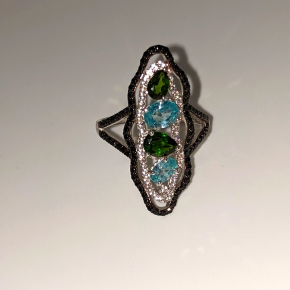 Blue Zircon, Black Spinel Multi-Gemstone Sterling Silver Ring - Picture 4 of 12